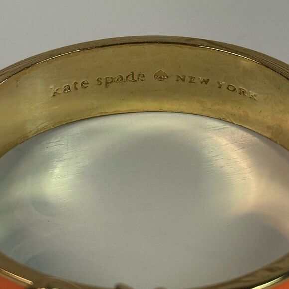 RARE Kate Spade Unwanted Visitor Bee Orange Gold Hinged Enamel Crystal Bracelet - Picture 5 of 7